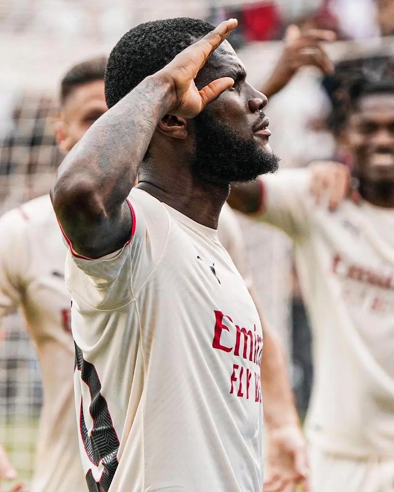 “科学+体育”碰撞出创新火花，光明科学城赛艇挑战赛太燃了