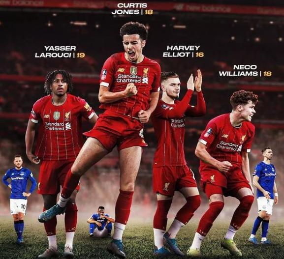 足球法甲豪门官宣续约核心前锋，合同长达五年