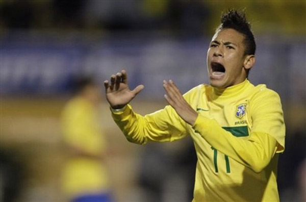 马德里城市的团体治疗：皇家马德里的困境与希望