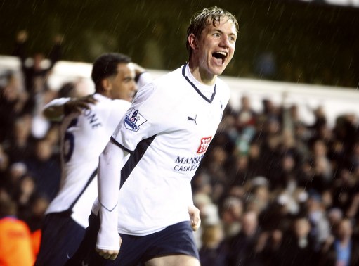 队记：斯玛特因背部伤势，将缺席今天对阵独行侠的比赛